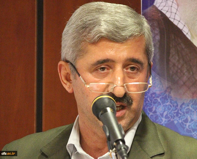 معاون نظارت ارزیابی و تضمین کیفیت دانشگاه تاکید کرد:

سه مولفه بینش، روش و منش لازمه دستیابی به سطح مورد انتظار و مناسب کیفیت آموزشی در دانشگاه فرهنگیان 2