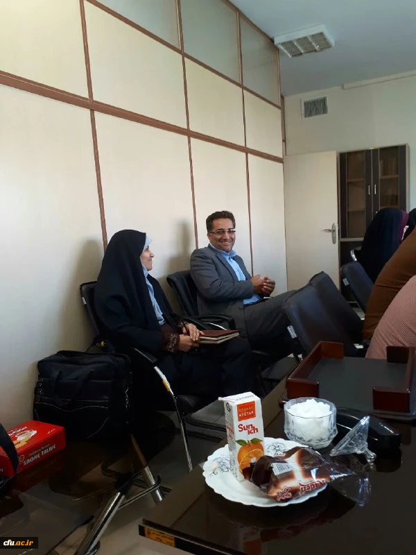 با حضور نمایندگان و مسؤولان ستاد و صف برگزار گردید:

دومین نشست مشترک اعضای کارگروه های "سیستم جامع اتوماسیون تغذیه" و "گیت تردد" 7