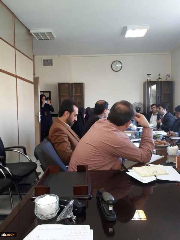 با حضور نمایندگان و مسؤولان ستاد و صف برگزار گردید:

دومین نشست مشترک اعضای کارگروه های "سیستم جامع اتوماسیون تغذیه" و "گیت تردد" 11