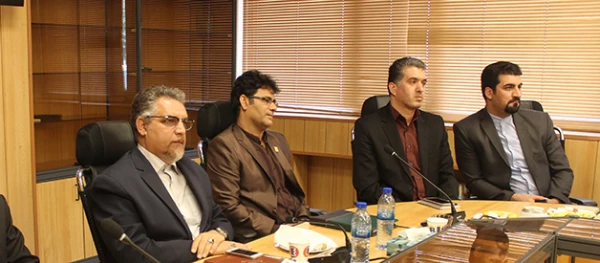 سرپرست دانشگاه در نشست ارزیابی برنامه عملکرد سال 96 عنوان کرد:

برنامه محوری از لوازم پایه و بنیادی رسیدن به چشم انداز است 6