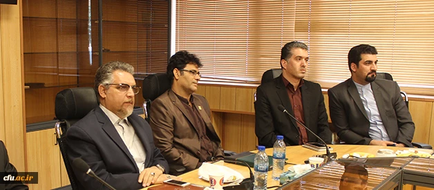 سرپرست دانشگاه در نشست ارزیابی برنامه عملکرد سال 96 عنوان کرد:

برنامه محوری از لوازم پایه و بنیادی رسیدن به چشم انداز است 6