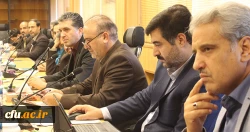 سرپرست دانشگاه در نشست ارزیابی برنامه عملکرد سال 96 عنوان کرد:

برنامه محوری از لوازم پایه و بنیادی رسیدن به چشم انداز است 8