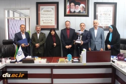 دکتر مهرمحمدی در جلسه انعقاد تفاهم نامه بین دانشگاه فرهنگیان و فدراسیون ورزش همگانی و تقدیر از دست اندرکاران المپیاد ورزشی:

به جشنواره ها و المپیادها، به عنوان متن و بخشی از برنامه نگاه کنیم 10