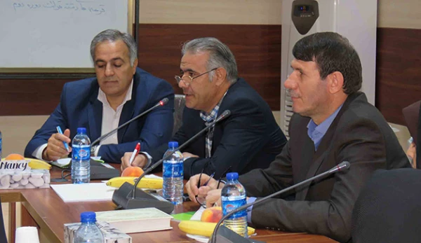 دکتر بدری در جلسه شورای اداری تاکید کرد:

برنامه محوری و کسب رضایت حداکثری دانشجو معلمان در کلیه فعالیت ها
 3