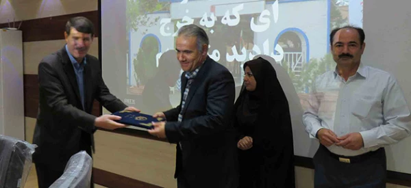 دکتر بدری در جلسه شورای اداری تاکید کرد:

برنامه محوری و کسب رضایت حداکثری دانشجو معلمان در کلیه فعالیت ها
 5