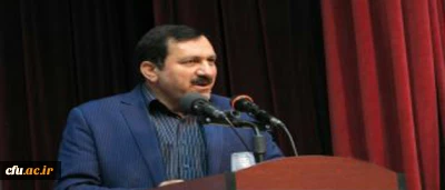 دکتر خاکی در آیین افتتاحیه پنجمین دوره توان افزایی سرپرستان شبانه روزی:

سرپرست شبانه روزی دارای پایدارترین آثار تربیتی بر دانشجومعلمان است