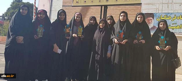 در بیست و هفتمین جشنواره فرهنگی اجتماعی دانشجو معلمان دانشگاه فرهنگیان محقق شد:

درخشش دانشجومعلمان پردیس فاطمه الزهرا (س) تبریز وکسب رتبه های برتر کشوری 3