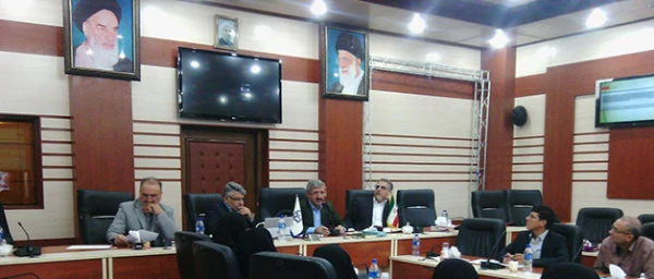 دکتر کیانی در "دومین دوره آموزشی آغاز آموزشگری " دانشگاهی:

برنامه محوری یکی از مهمترین مشخصه های دانشگاه فرهنگیان است 2