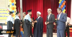 دکتر مولایی در آیین دومین جشن دانش آموختگی دانشجویان ورودی 92 استان بوشهر:

معلمان پیام آوران خوشبختی اجتماع هستند و رسالت پیامبرگونه تربیت نسل آینده را برعهده دارند
 6