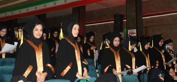 آیت الله ناصری در جشن دانش آموختگی دانشجومعلمان ورودی 92 پردیس های استانی یزد:

در حرفه معلمی احساس مسئولیت کنید چون پیش خدا پاسخگو خواهید بود
 9