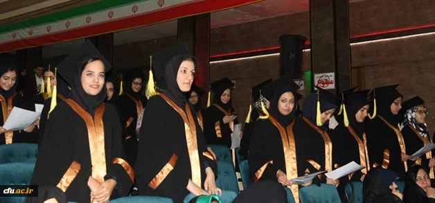 آیت الله ناصری در جشن دانش آموختگی دانشجومعلمان ورودی 92 پردیس های استانی یزد:

در حرفه معلمی احساس مسئولیت کنید چون پیش خدا پاسخگو خواهید بود
 9