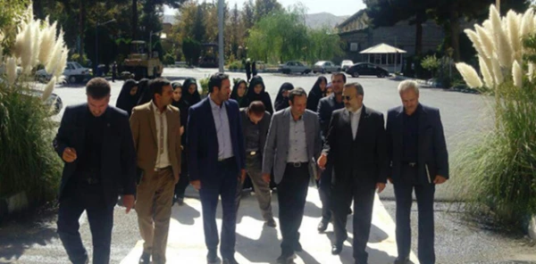 استاندار خراسان رضوی با حضور در پردیس شهید هاشمی نژاد آغاز سال تحصیلی ۹۶-۹۷ را تبریک گفت
 2