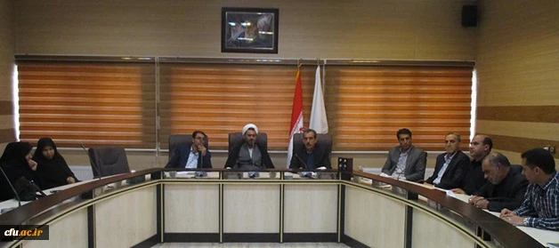 حجت الاسلام و المسلمین عابدی معاون فرهنگی و اجتماعی دانشگاه فرهنگیان در جمع کارکنان دانشگاه فرهنگیان ایلام:

یکی از ارکان تحول، دانشگاه فرهنگیان است 4