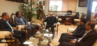 در دومین جلسه کمیته استانی هیات امنا دانشگاه فرهنگیان استان مازندران مورد بحث قرار گرفت:

 توسعه فضای کالبدی پردیس دخترانه دانشگاه فرهنگیان مازندران