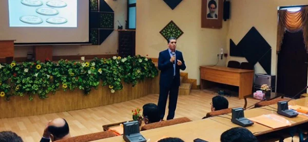 با حضور دکتر کیانی در حال برگزاری است:

همایش تخصصی کارشناسان معاونت نظارت،ارزیابی و تضمین کیفیت 9