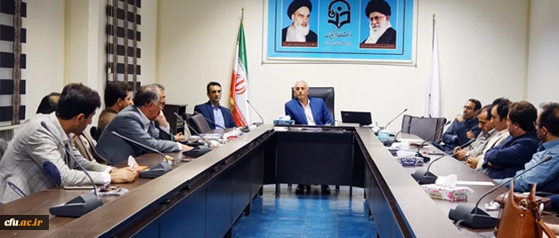 با حضور مدیریت امور پردیس های کردستان برگزار شد:

جلسه هم اندیشی مامورین آموزشی پردیس های استان کردستان 
 2