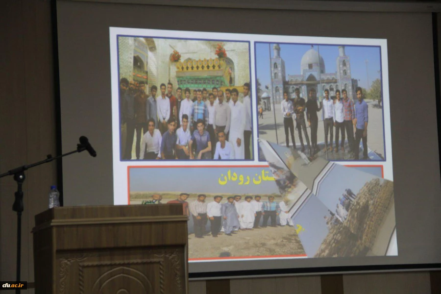 سرپرست دانشگاه فرهنگیان کشور در بندرعباس:

سیاست "از بوم برای بوم" سیاستی درست است، اما بدون تکمله "در بوم" 2