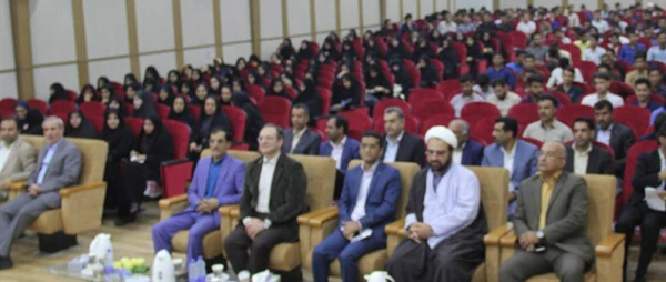 سرپرست دانشگاه فرهنگیان کشور در بندرعباس:

سیاست ”از بوم برای بوم” سیاستی درست است، اما بدون تکمله ”در بوم” 5