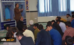 در جلسه ی توجیهی دانشجو معلمان ورودی 96 دانشگاه فرهنگیان خراسان جنوبی:

معلمی فکور و خردمند و چند بعدی باشیم 2