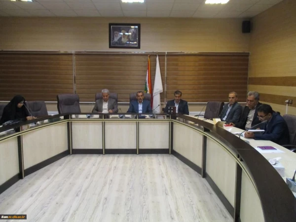 حضور آقای آقاخانی، مدیر کل برنامه ریزی، خدمات و رفاه دانشجویی، در جمع کارکنان دانشگاه فرهنگیان ایلام؛ 2