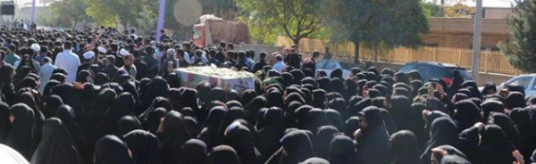 باحضور مسئولان استانی و دانشگاه فرهنگیان کرمان برگزار شد:

تشییع و تدفین پیکر پاک و مطهر شهیدان گمنام در دانشگاه فرهنگیان کرمان 2