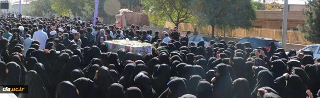 باحضور مسئولان استانی و دانشگاه فرهنگیان کرمان برگزار شد:

تشییع و تدفین پیکر پاک و مطهر شهیدان گمنام در دانشگاه فرهنگیان کرمان 2