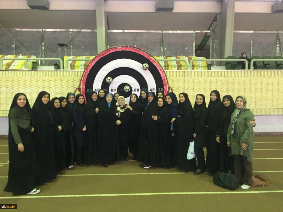 به مناسبت گرامیداشت هفته تربیت بدنی برگزار گردید :

مسابقه ورزش همگانی کارکنان خانم سازمان مرکزی 2