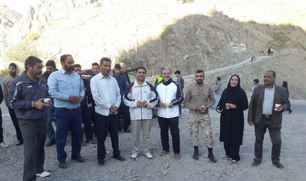 با حضور دانشجومعلمان دانشگاه فرهنگیان خراسان جنوبی برگزار شد:

همایش بزرگ پیاده روی خانوادگی هفته تربیت بدنی و بهداشت روان 5