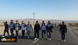 با حضور دانشجومعلمان دانشگاه فرهنگیان خراسان جنوبی برگزار شد:

همایش بزرگ پیاده روی خانوادگی هفته تربیت بدنی و بهداشت روان 6