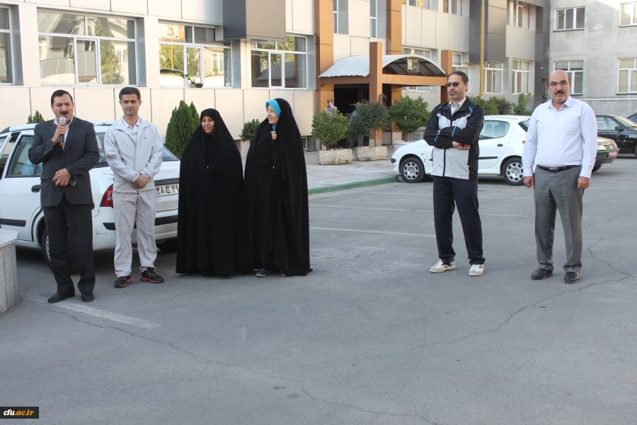 برگزاری ورزش صبحگاهی به مناسبت گرامیداشت هفته تربیت بدنی