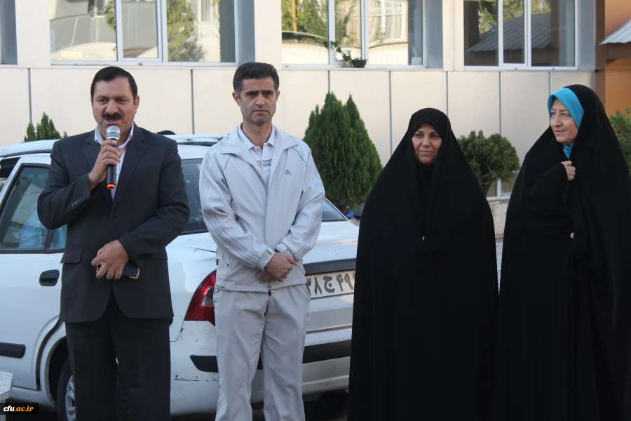 برگزاری ورزش صبحگاهی به مناسبت گرامیداشت هفته تربیت بدنی