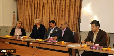 جلسه صمیمی مدیریت امور پردیس های استان قزوین با اساتید  دانشگاه