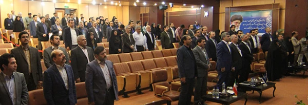 دکتر مهرمحمدی در کنفرانس ملی فرصت ها و پیشرفت های فناوری اطلاعات:

برنامه غیر درسی و غیر متشکل و آموزش غیر مستقیم از ابعاد تربیت تکنولوژیک دانشجو معلمان 2