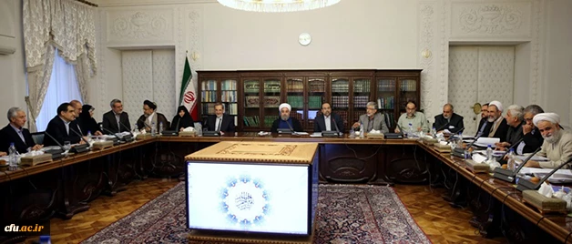 در جلسه شورای عالی انقلاب فرهنگی به ریاست دکتر روحانی صورت گرفت: 

معرفی دکتر حدادعادل به عنوان نماینده شورا در زمینه ساماندهی مدارس غیرانتفاعی، تاکید شورای عالی انقلاب فرهنگی بر تربیت معلم و تامین کادر مورد نیاز آموزش و پرورش از مسیر دانشگاه فرهنگیان 2