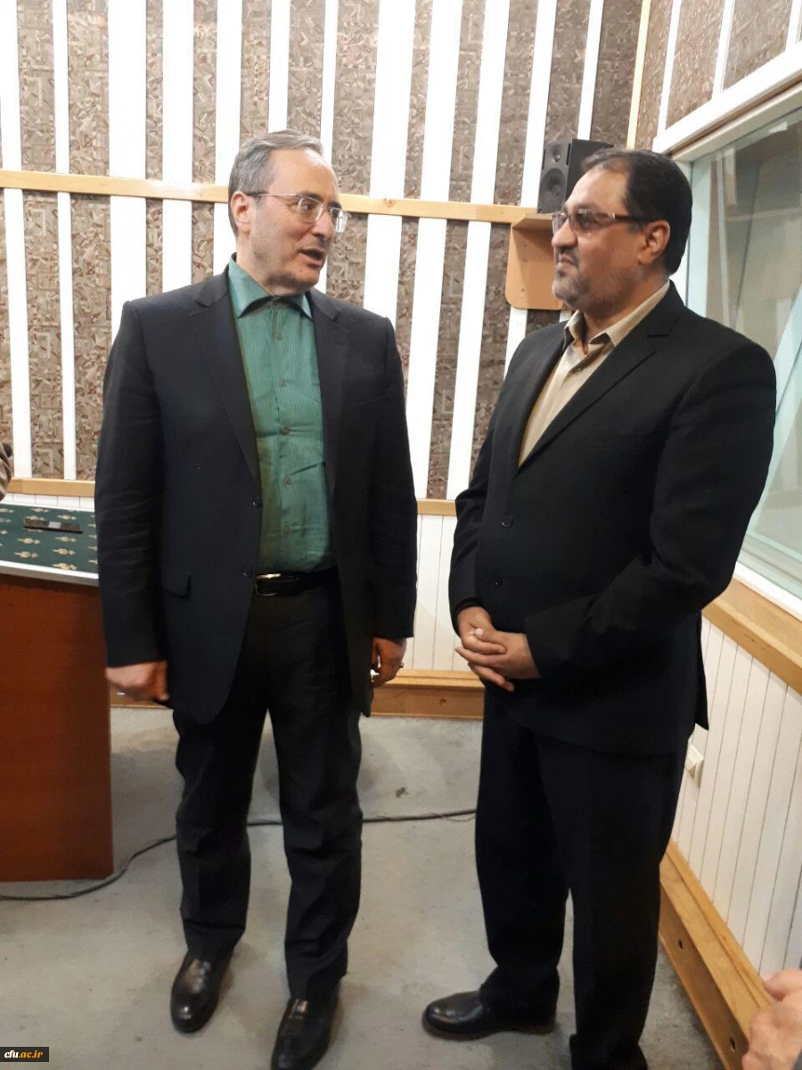 از یکشنبه 14 آبان از رادیو فرهنگ پخش خواهد شد:

برنامه نشانی فرهنگ ویژه برنامه دانشگاه فرهنگیان 5