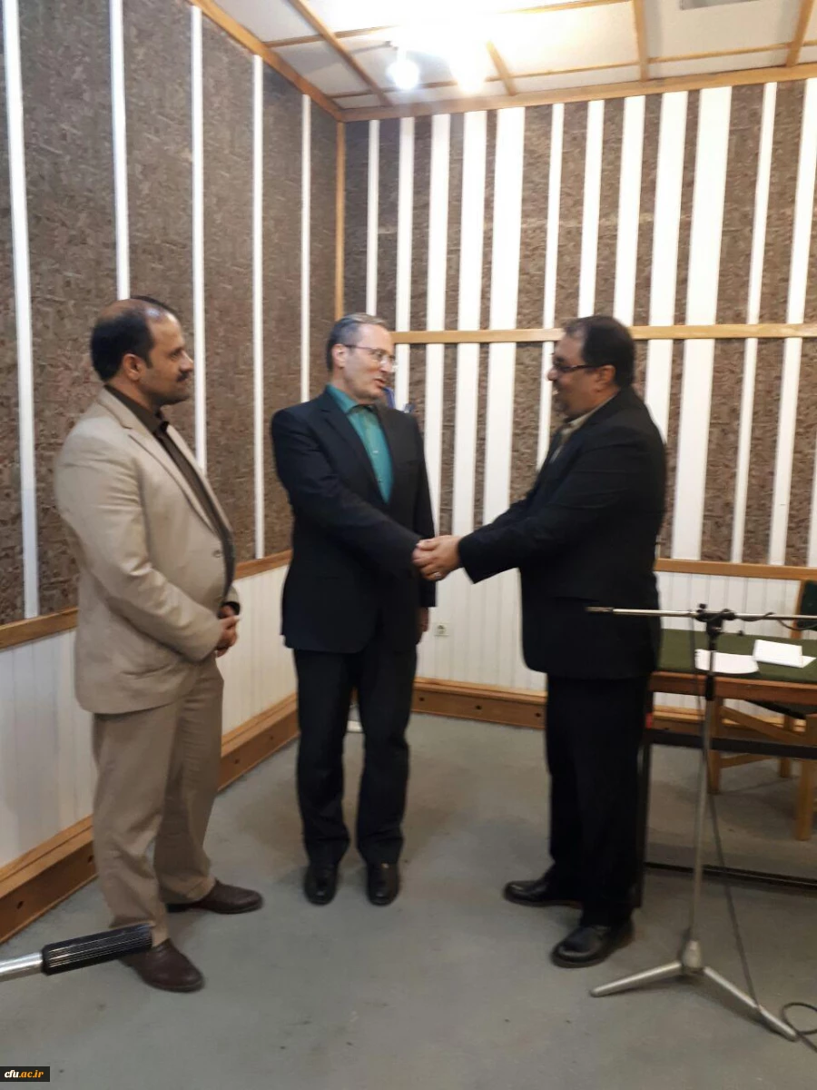 از یکشنبه 14 آبان از رادیو فرهنگ پخش خواهد شد:

برنامه نشانی فرهنگ ویژه برنامه دانشگاه فرهنگیان 8