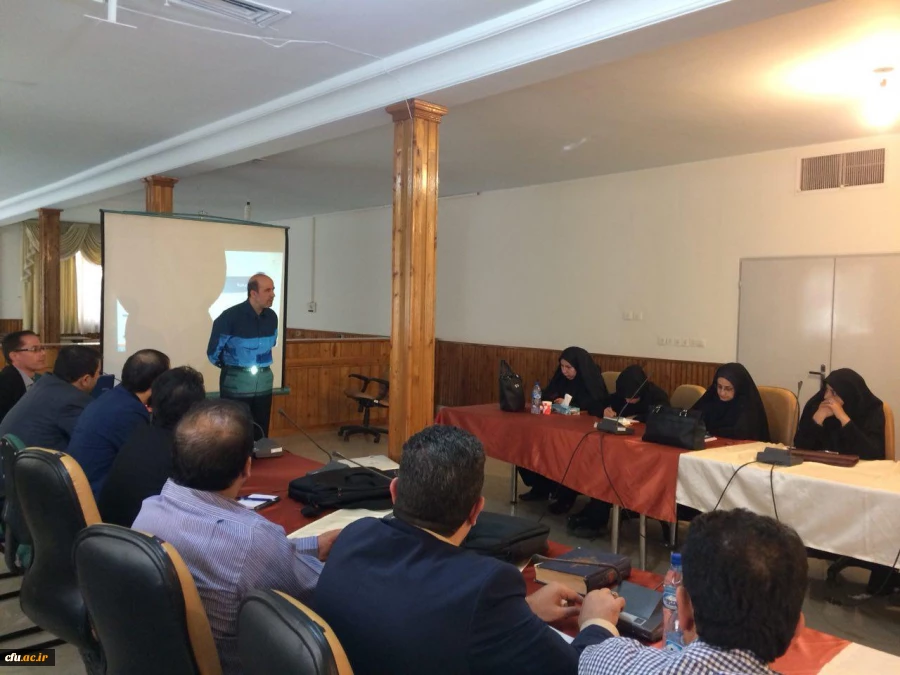 برنامه های دوره توانمند سازی مسئولان و کارشناسان فرهنگی دانشگاه 3