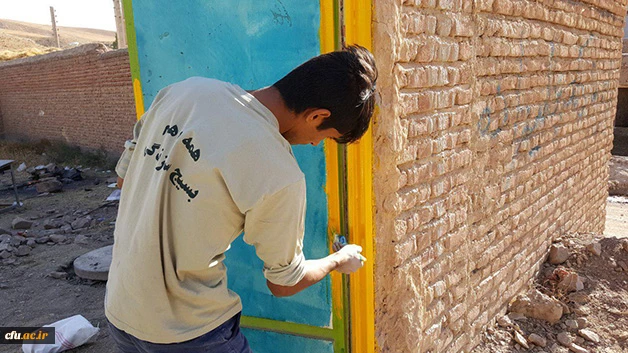 به همت گروه جهادی شهدای دانشجومعلم دانشگاه فرهنگیان استان آذربایجان شرقی برگزار شد: 

اردوی جهادی دوروزه در شهرستان مراغه،روستای محروم جمال آباد
 5