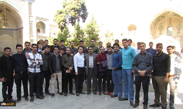 در دانشگاه فرهنگیان اراک برگزار شد:

بازدید دانشجویان دبیری علوم اجتماعی از مجلس شورای اسلامی 3