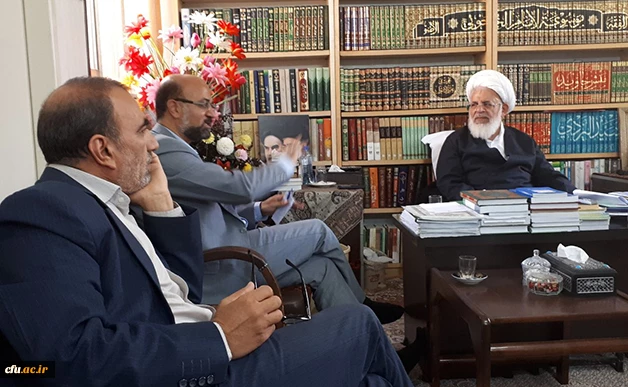 آیت الله ناصری، در دیدار مسئولان دانشگاه فرهنگیان و آموزش و پرورش یزد:

یکی از راهکارهای تحول در آموزش و پرورش، آموزش معلمانی است که دغدغه تربیت اسلامی داشته باشند
 3