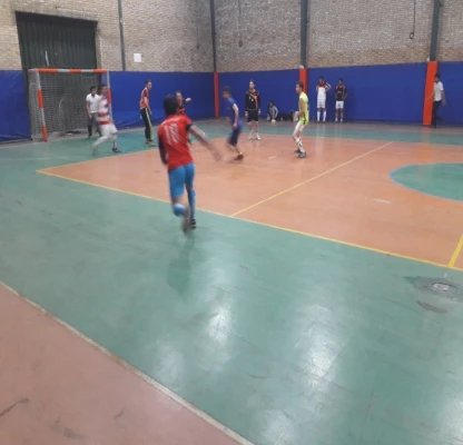 برگزاری مسابقات ورزشی به مناسبت هفته تربیت بدنی در پردیس های استان قزوین