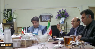 با حضور مسئولین دانشگاه فرهنگیان استان لرستان و اداره کل آموزش و پرورش برگزار شد:

جلسه هم اندیشی  تفاهم نامه تاسیس مدارس وابسته به دانشگاه فرهنگیان