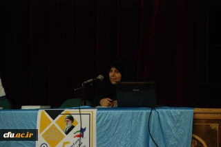 دکتر علی نژاد در دومین دوره توانمند سازی کارشناسان فرهنگی:

مسئولان فرهنگی پایه گذاران و سنگ بنای فرهنگ در دانشگاه فرهنگیان هستند