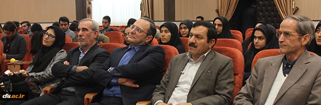 دکتر مهرمحمدی در مراسم آغازین دوره مقدماتی خبرنگاری:

معلمان فراتر از تدریس در کلاس باید به کنشگری اجتماعی بپردازند که آموزش هایی از جمله خبرنگاری زمینه ساز تحقق این مهم خواهد بود 3