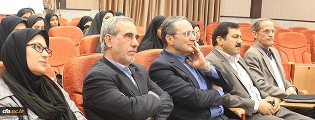 دکتر مهرمحمدی در مراسم آغازین دوره مقدماتی خبرنگاری:

معلمان فراتر از تدریس در کلاس باید به کنشگری اجتماعی بپردازند که آموزش هایی از جمله خبرنگاری زمینه ساز تحقق این مهم خواهد بود 2