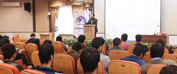 دکتر مهرمحمدی در مراسم آغازین دوره مقدماتی خبرنگاری:

معلمان فراتر از تدریس در کلاس باید به کنشگری اجتماعی بپردازند که آموزش هایی از جمله خبرنگاری زمینه ساز تحقق این مهم خواهد بود 3