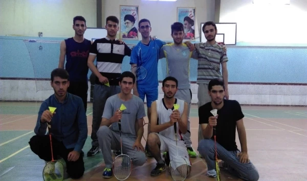 گزارش مسابقات ورزشی به مناسبت هفته تربیت بدنی در پردیس های استان زنجان