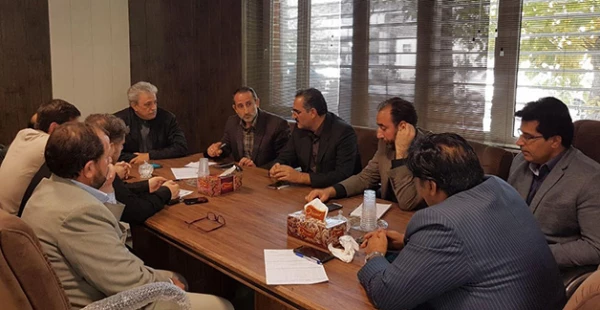 جلسه فوق العاده شورای مدیریت دانشگاه فرهنگیان کرمانشاه در راستای کمک رسانی به مناطق زلزله زده 3