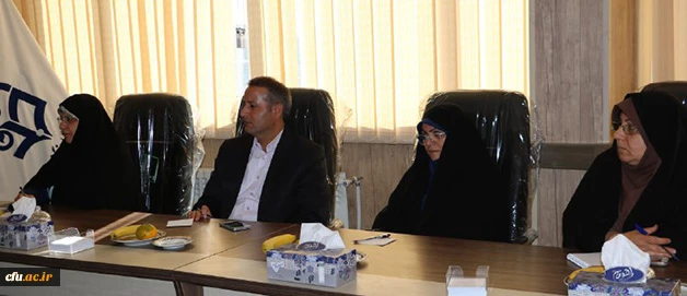 در دانشگاه فرهنگیان قزوین برگزار شد:

سومین جلسه بررسی و هماهنگی مدارس وابسته به دانشگاه فرهنگیان
 4