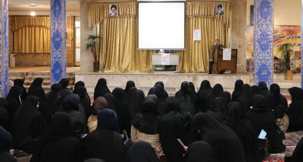 برگزاری کارگاه آموزشی کاربرد هنر در کیفیت بخشی به تدریس در پردیس بنت الهدی صدر قزوین 4